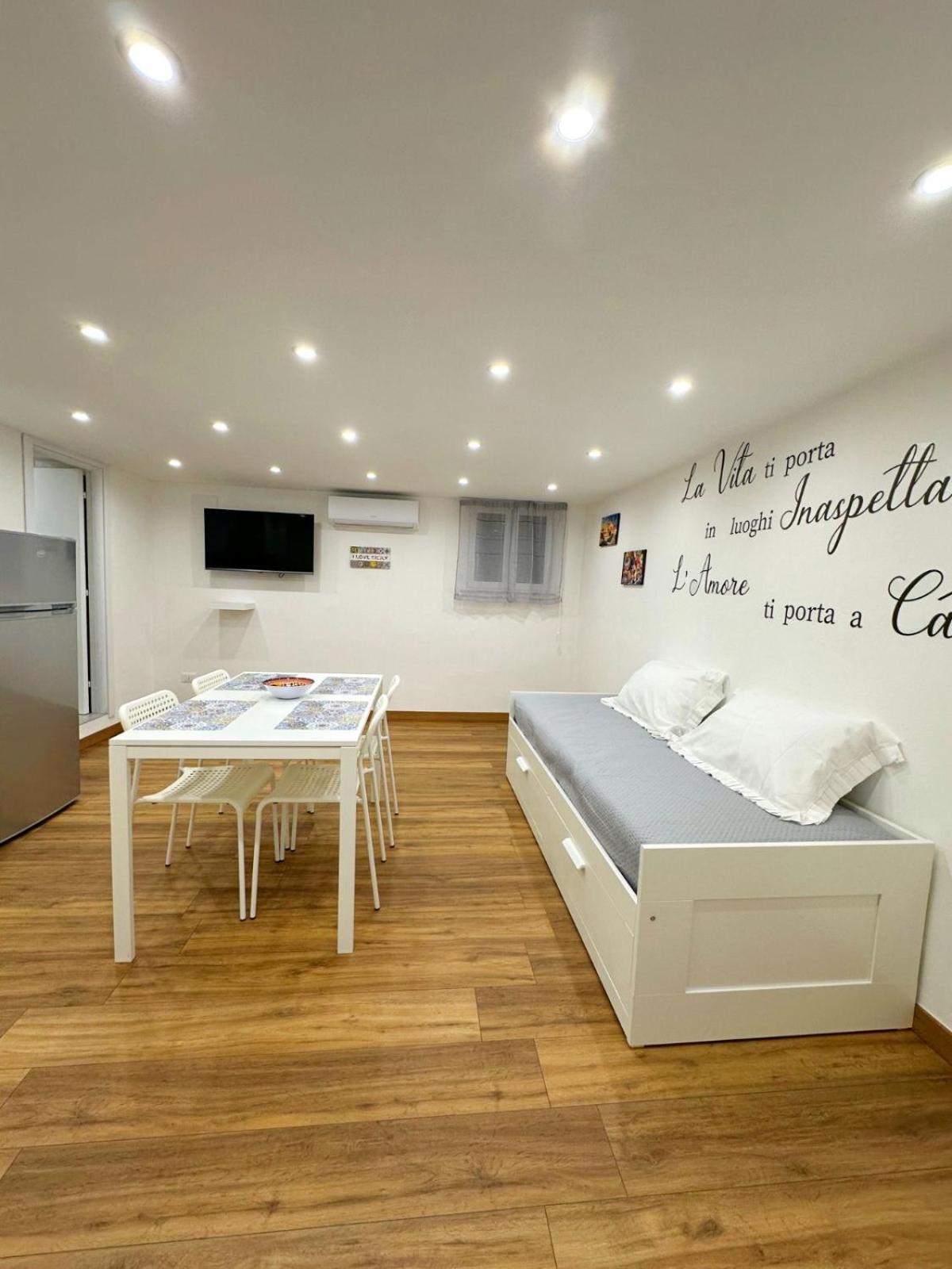 M&F Home Palerme Extérieur photo